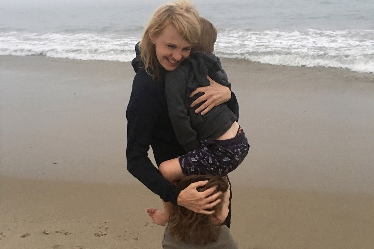 the-truth-about-kathryn-morris-twin-sons-and-their-struggle-with-autism